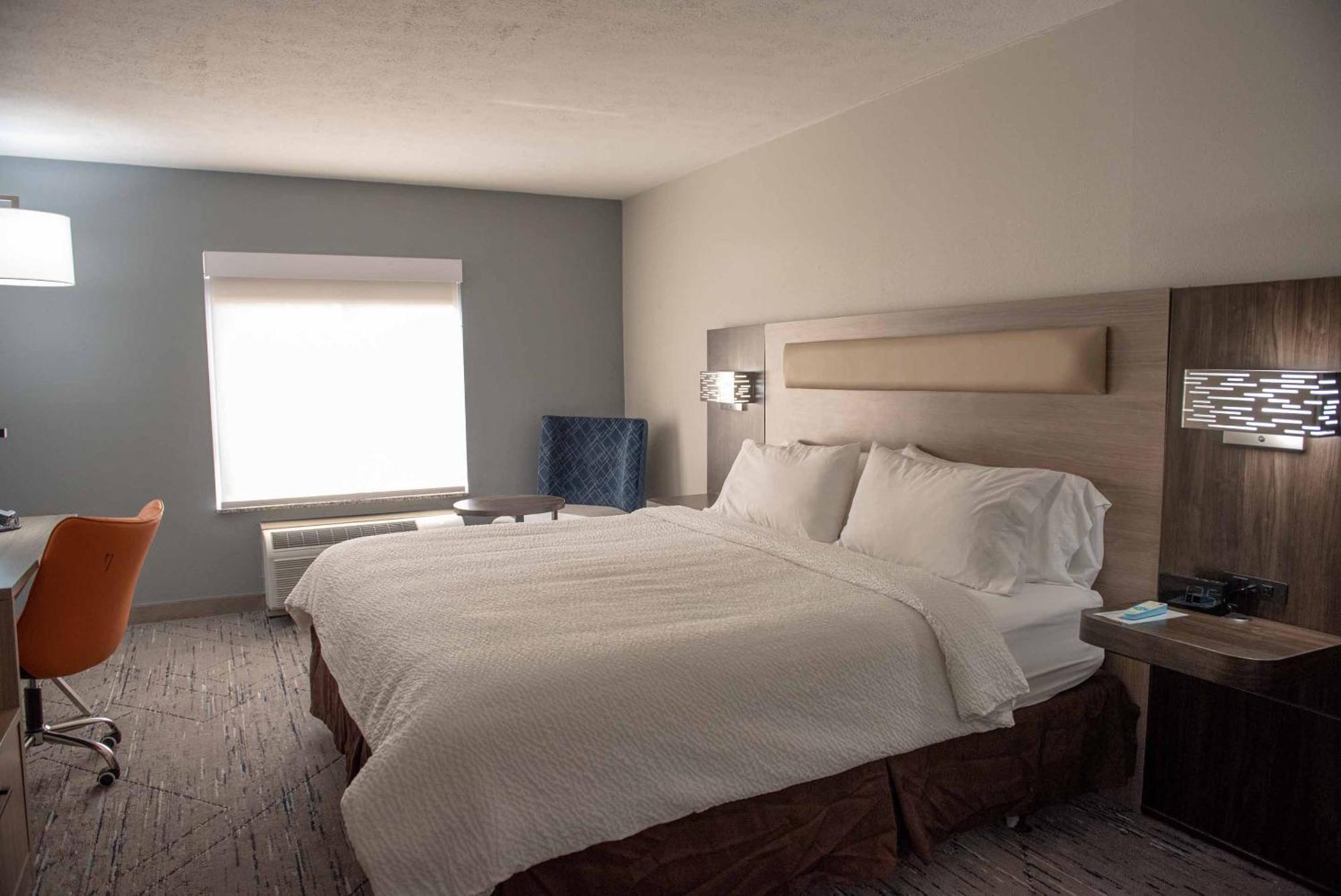 Keene Elm City Hotel, Ascend Hotel Collection Экстерьер фото
